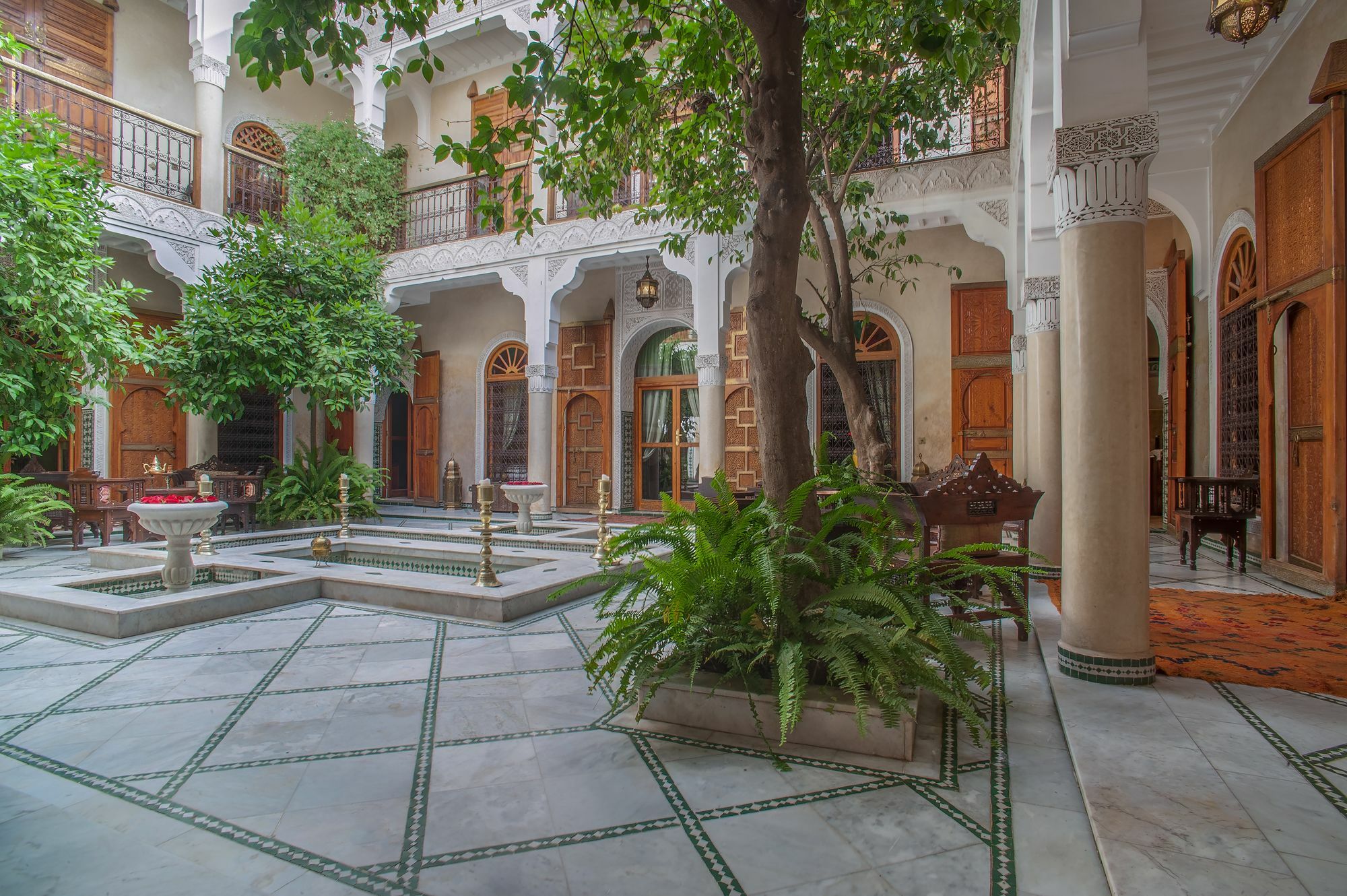 & Laurence Olivier Riad 4*